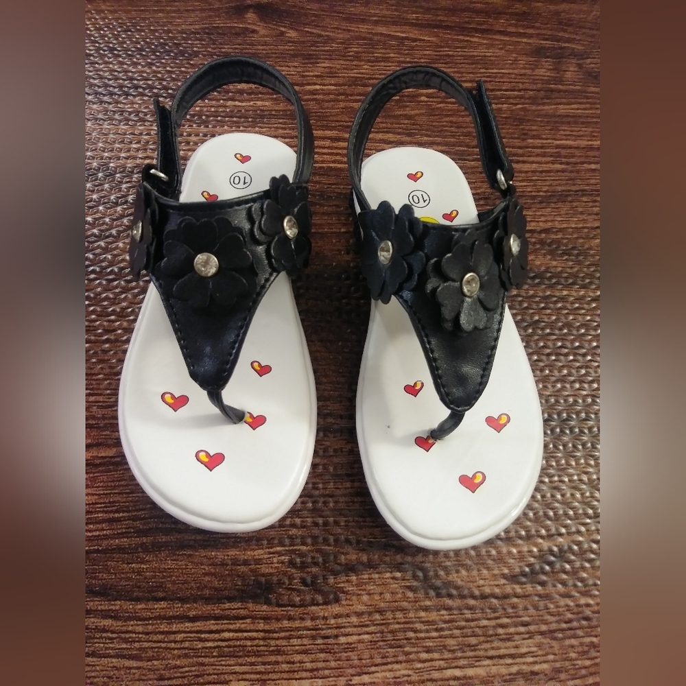 Charming Black Floral Kids Sandals